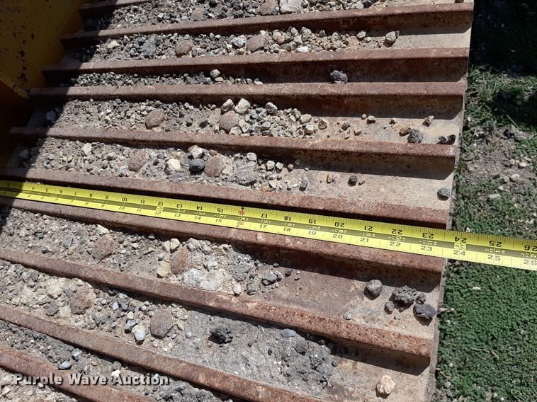 image for item DO3114 Screen Machine Industries 4043T  crusher