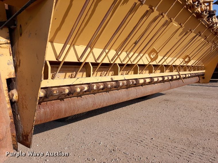 image for item DO3119 Etnyre FWD  chip spreader