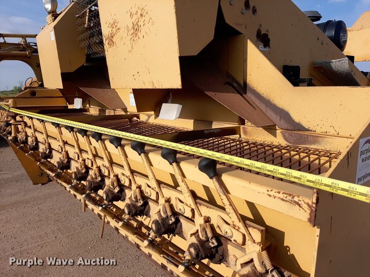 image for item DO3119 Etnyre FWD  chip spreader