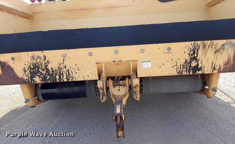 image for item DO3119 Etnyre FWD  chip spreader