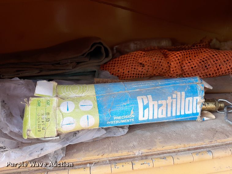 image for item DO3119 Etnyre FWD  chip spreader