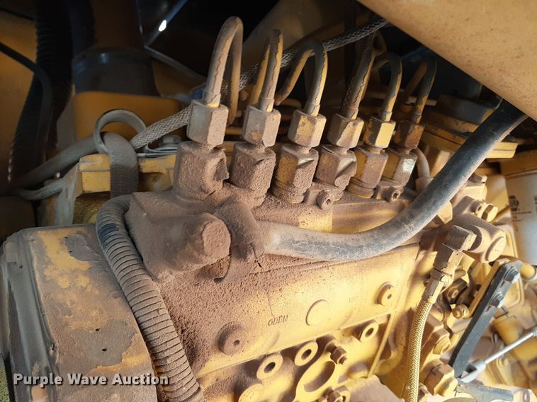 image for item DO3119 Etnyre FWD  chip spreader