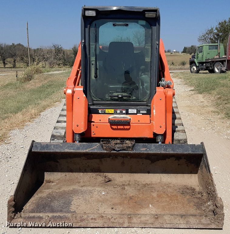 image for item DO3135 2017 Kubota SVL75-2  tracked skid steer loader