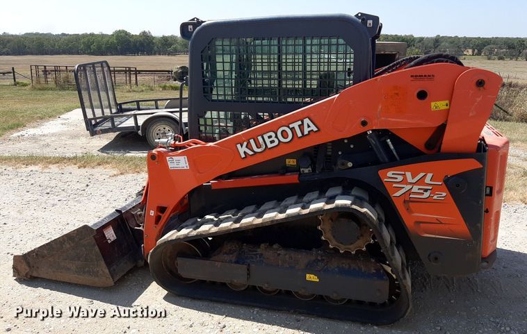 image for item DO3135 2017 Kubota SVL75-2  tracked skid steer loader