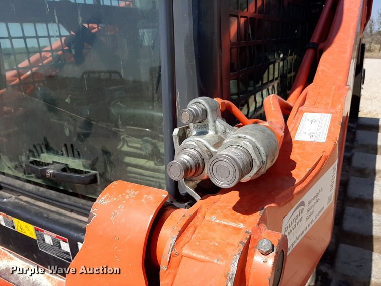 image for item DO3135 2017 Kubota SVL75-2  tracked skid steer loader