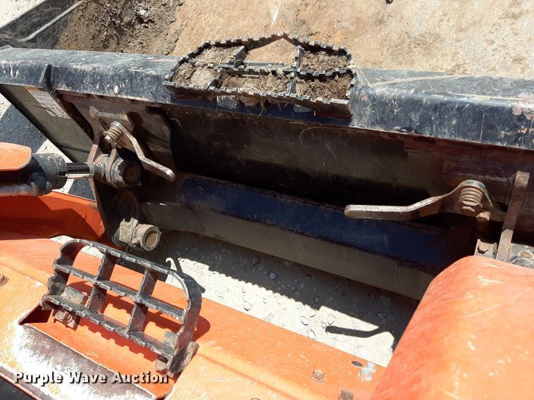 image for item DO3135 2017 Kubota SVL75-2  tracked skid steer loader