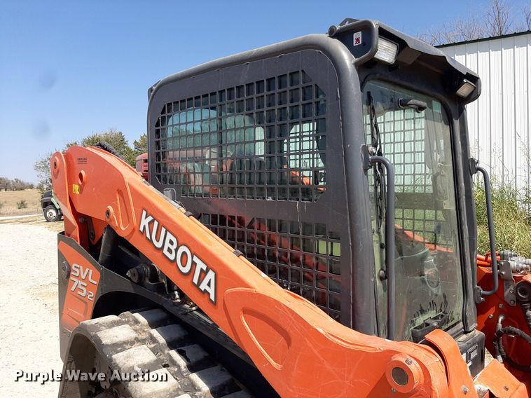 image for item DO3135 2017 Kubota SVL75-2  tracked skid steer loader