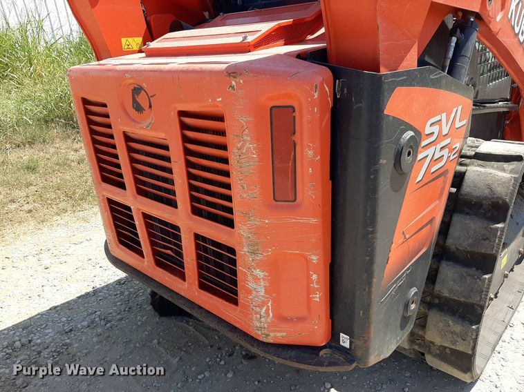 image for item DO3135 2017 Kubota SVL75-2  tracked skid steer loader