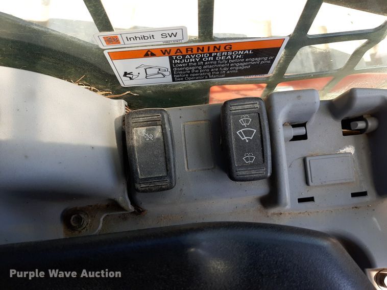 image for item DO3135 2017 Kubota SVL75-2  tracked skid steer loader