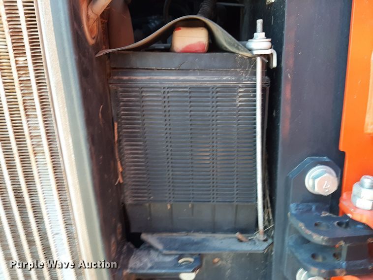 image for item DO3135 2017 Kubota SVL75-2  tracked skid steer loader