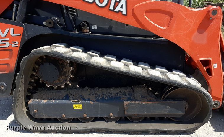 image for item DO3135 2017 Kubota SVL75-2  tracked skid steer loader