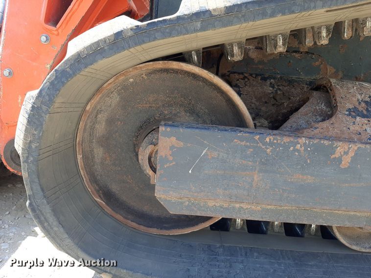 image for item DO3135 2017 Kubota SVL75-2  tracked skid steer loader