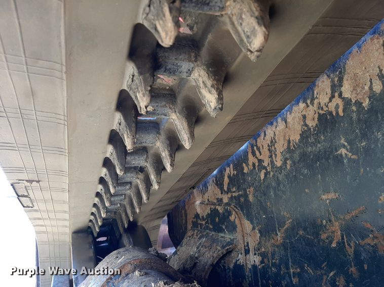 image for item DO3135 2017 Kubota SVL75-2  tracked skid steer loader