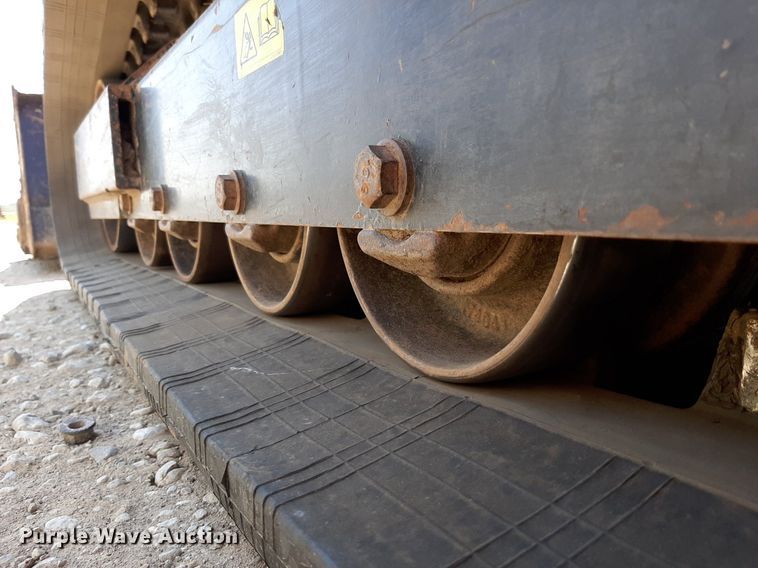 image for item DO3135 2017 Kubota SVL75-2  tracked skid steer loader