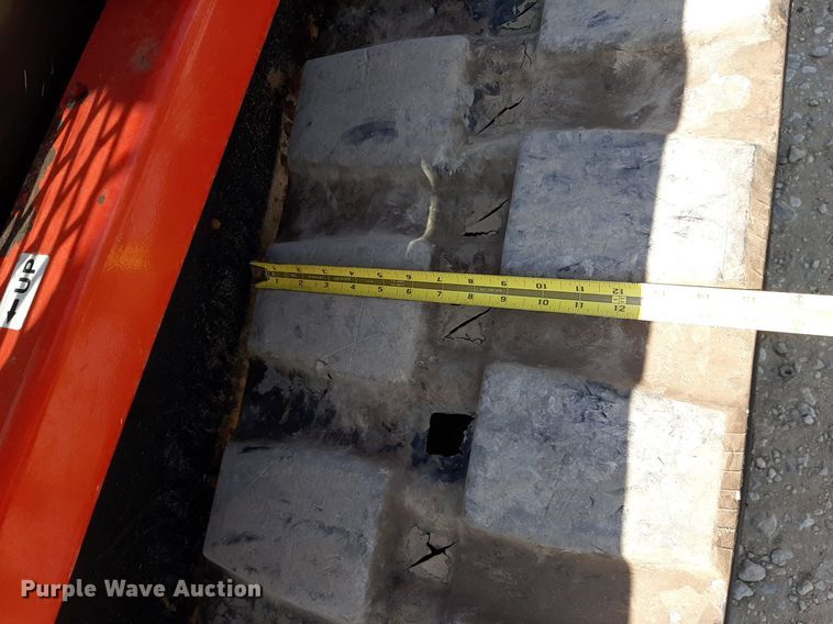 image for item DO3135 2017 Kubota SVL75-2  tracked skid steer loader