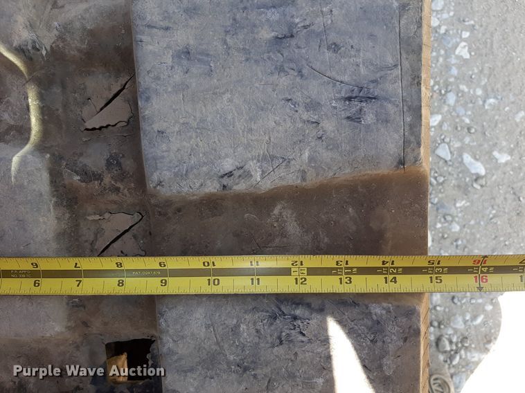 image for item DO3135 2017 Kubota SVL75-2  tracked skid steer loader