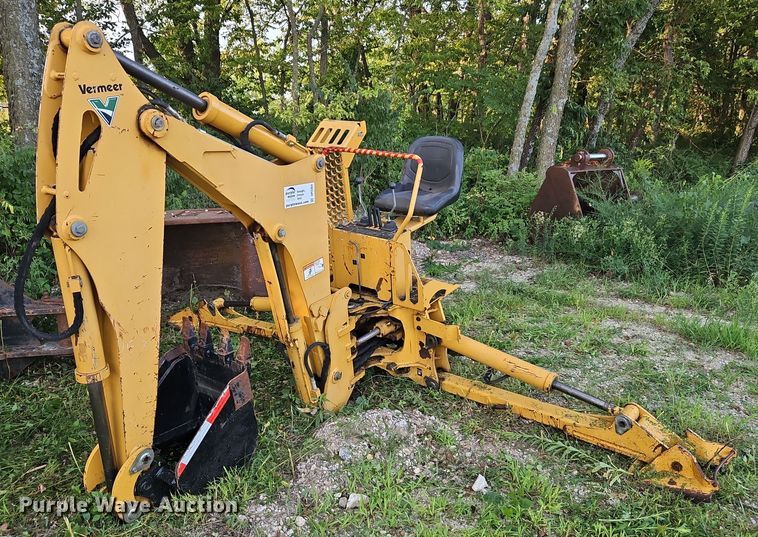 image for item DP2364 2009 Vermeer B750  backhoe attachment