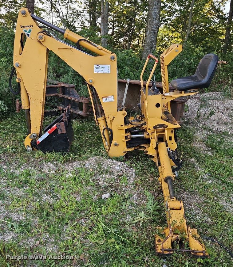 image for item DP2364 2009 Vermeer B750  backhoe attachment