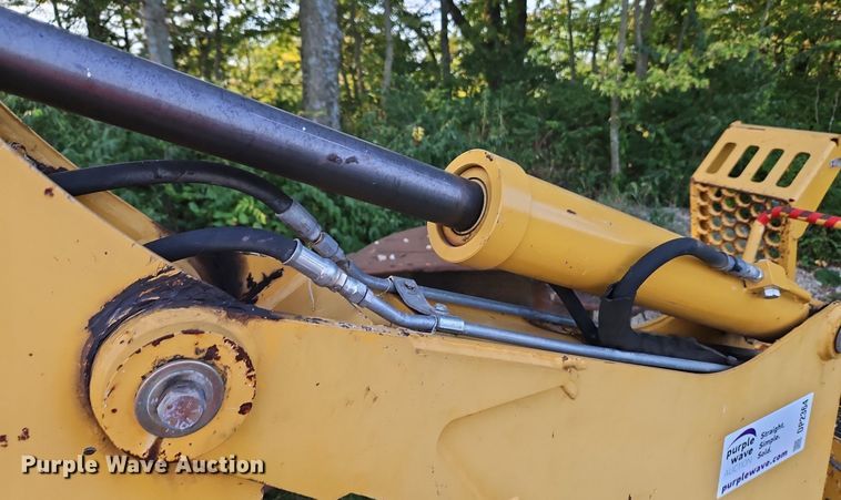 image for item DP2364 2009 Vermeer B750  backhoe attachment