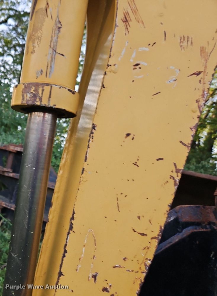 image for item DP2364 2009 Vermeer B750  backhoe attachment