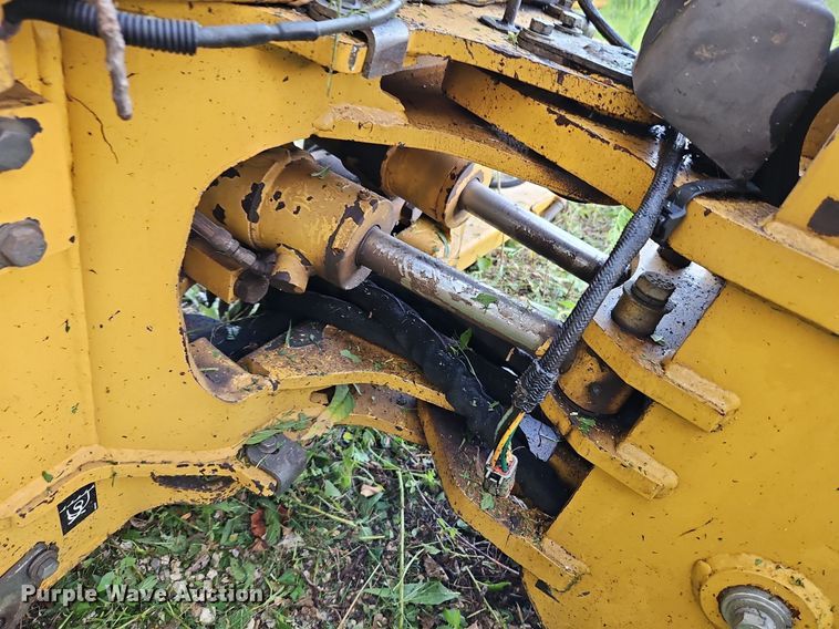 image for item DP2364 2009 Vermeer B750  backhoe attachment
