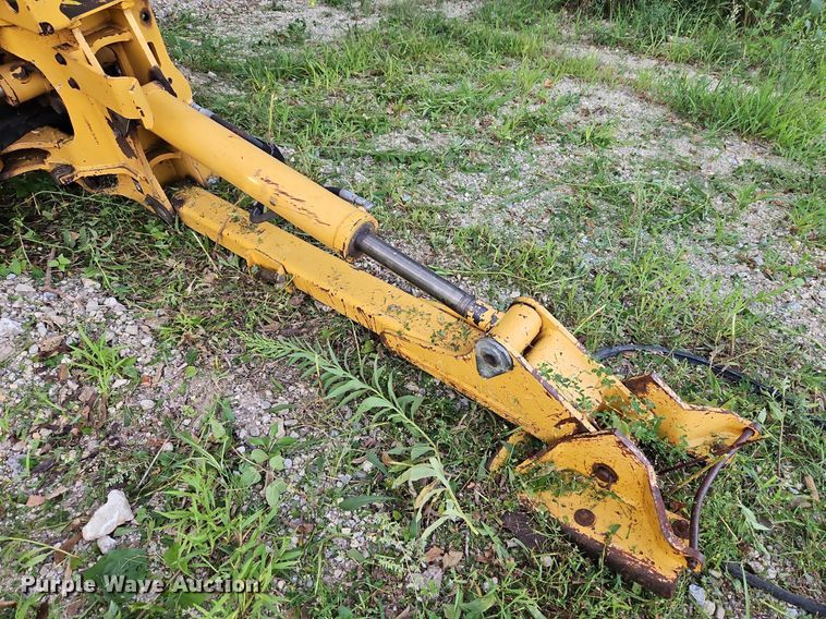 image for item DP2364 2009 Vermeer B750  backhoe attachment