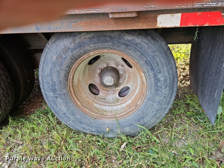 image for item DP2366 2005 Pro-Trak  equipment trailer