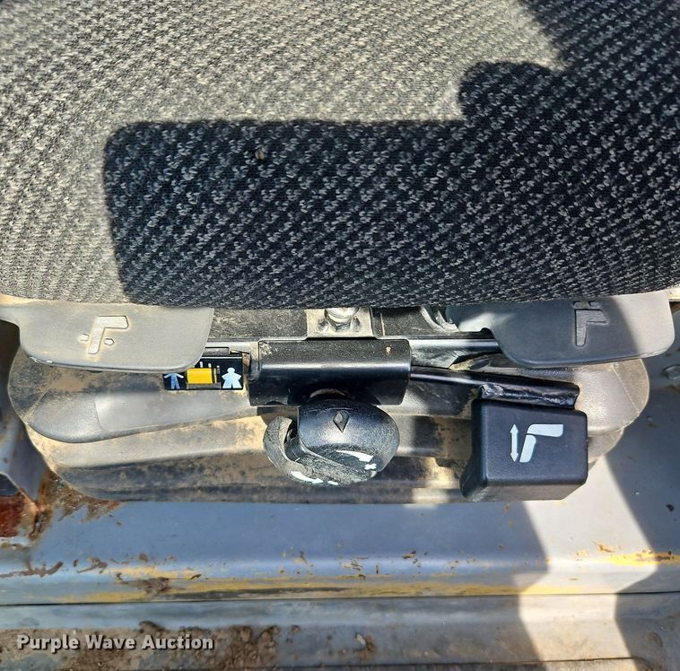 image for item DP2367 2003 Caterpillar D5G LGP  dozer