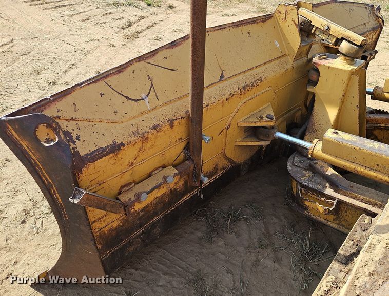 image for item DP2367 2003 Caterpillar D5G LGP  dozer