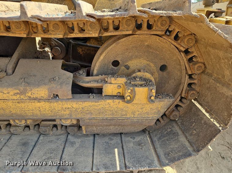 image for item DP2367 2003 Caterpillar D5G LGP  dozer