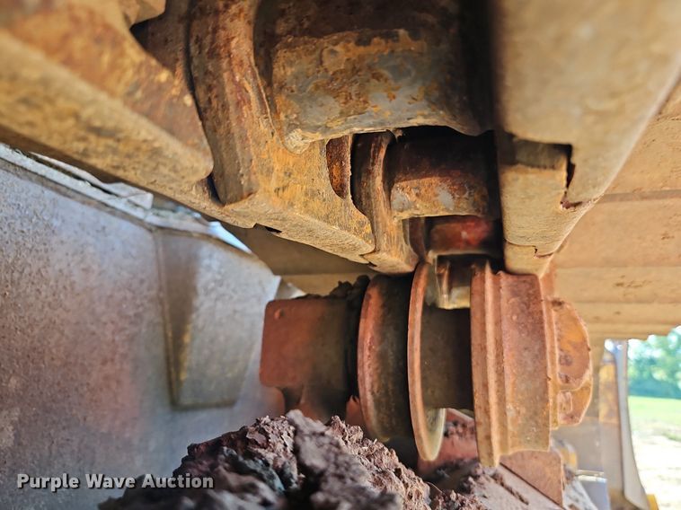 image for item DP2367 2003 Caterpillar D5G LGP  dozer