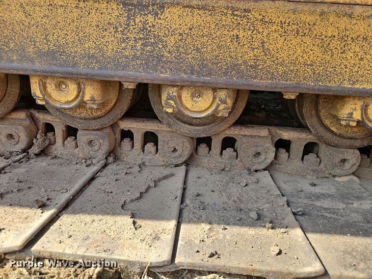 image for item DP2367 2003 Caterpillar D5G LGP  dozer