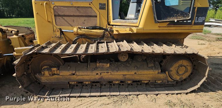 image for item DP2367 2003 Caterpillar D5G LGP  dozer