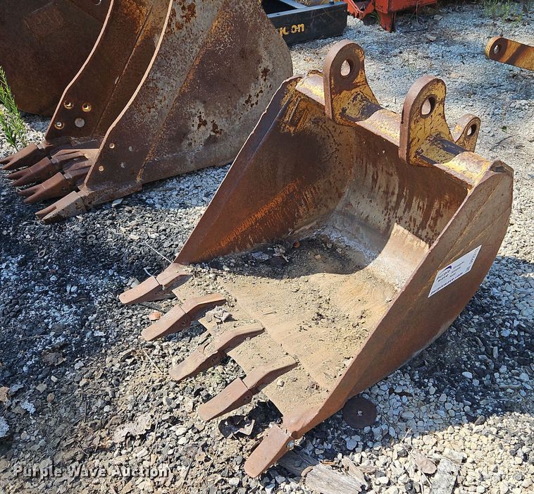 image for item DP2379 30" W backhoe bucket