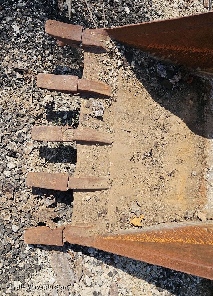 image for item DP2379 30" W backhoe bucket