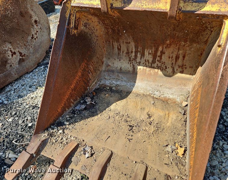 image for item DP2379 30" W backhoe bucket