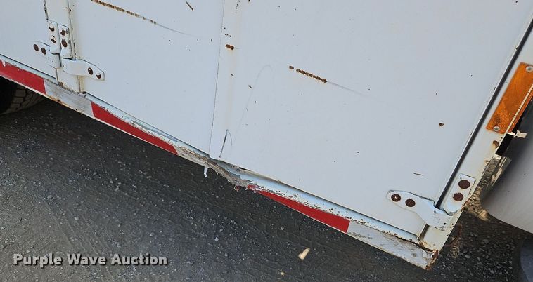 image for item DP2417 2003 Ford F550 Super Duty XL  utility / service truck