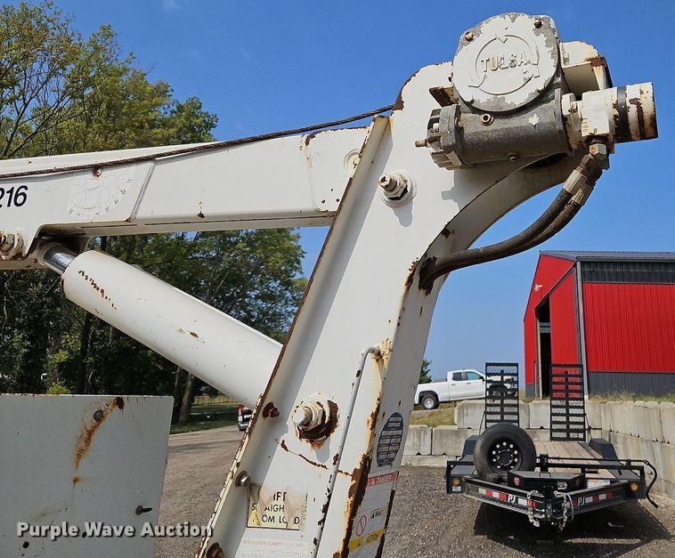 image for item DP2417 2003 Ford F550 Super Duty XL  utility / service truck