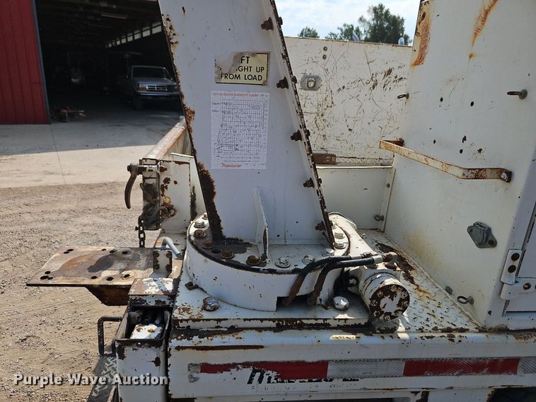 image for item DP2417 2003 Ford F550 Super Duty XL  utility / service truck