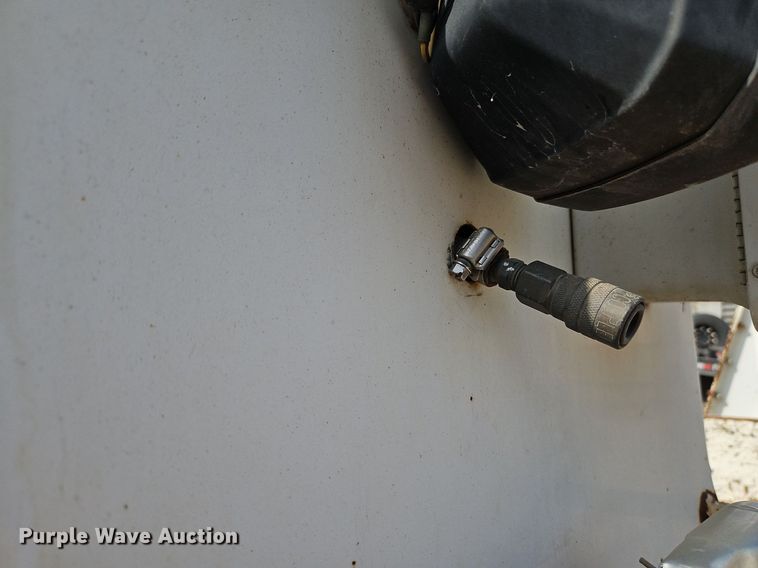 image for item DP2417 2003 Ford F550 Super Duty XL  utility / service truck