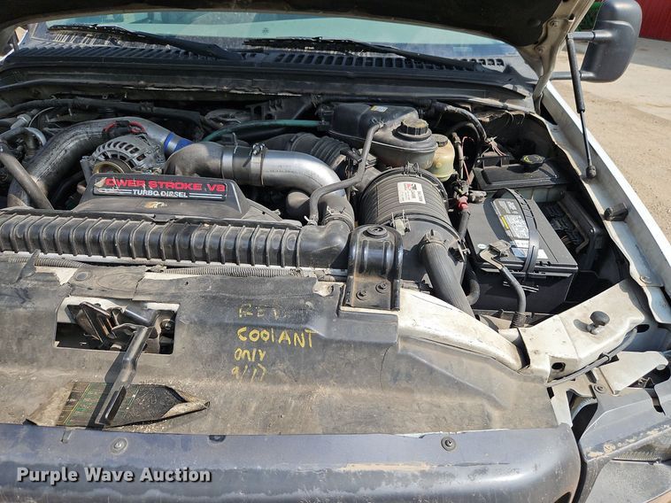 image for item DP2417 2003 Ford F550 Super Duty XL  utility / service truck