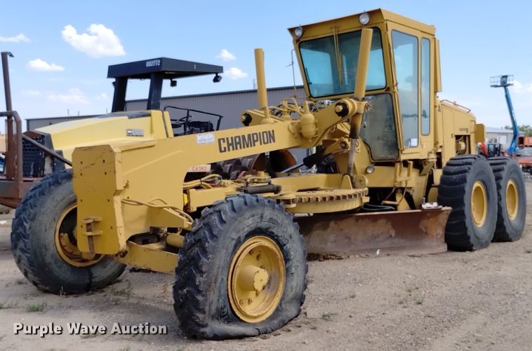 image for item DP3392 1990 Champion 780A Series III  motor grader