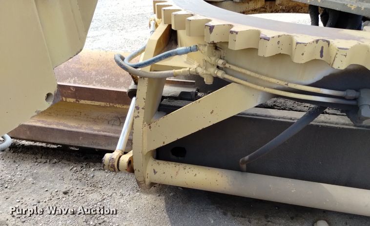 image for item DP3392 1990 Champion 780A Series III  motor grader