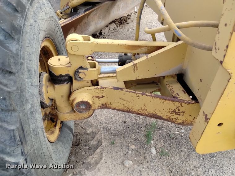 image for item DP3392 1990 Champion 780A Series III  motor grader