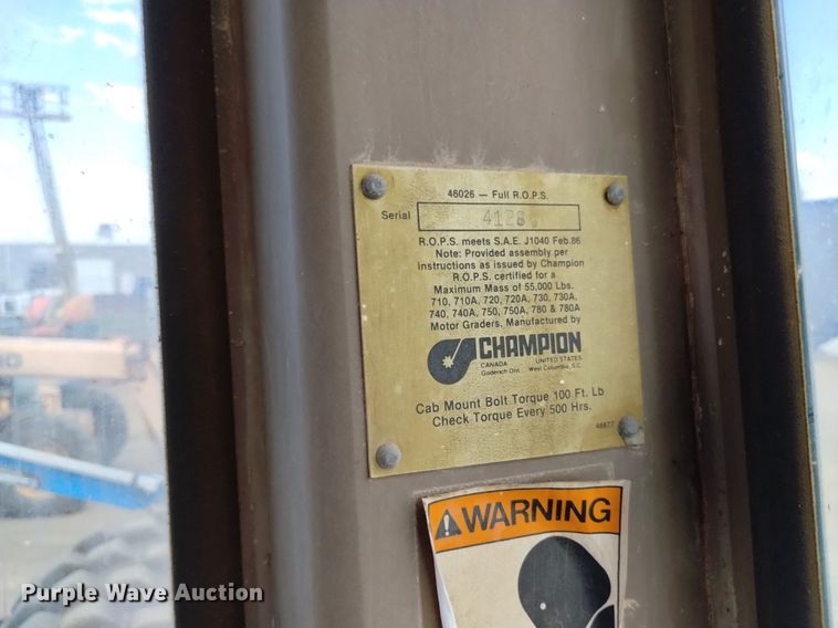 image for item DP3392 1990 Champion 780A Series III  motor grader