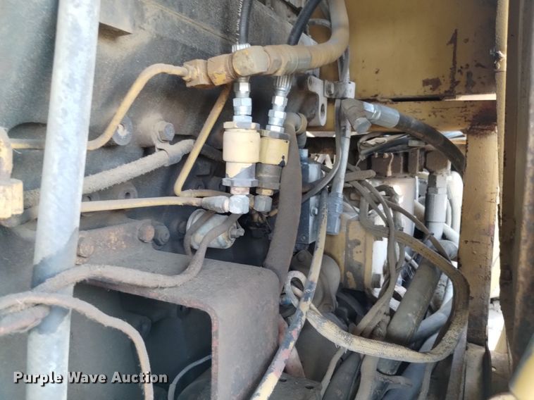 image for item DP3392 1990 Champion 780A Series III  motor grader