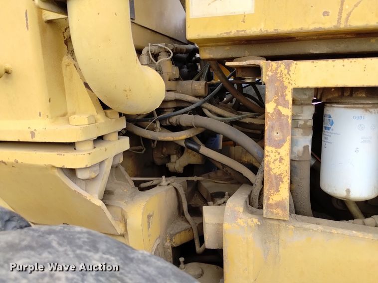 image for item DP3392 1990 Champion 780A Series III  motor grader