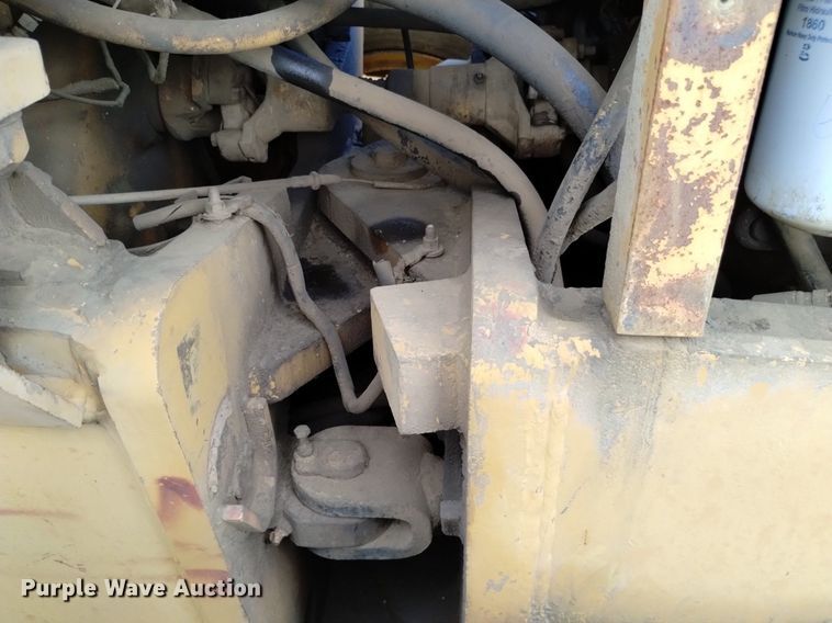 image for item DP3392 1990 Champion 780A Series III  motor grader