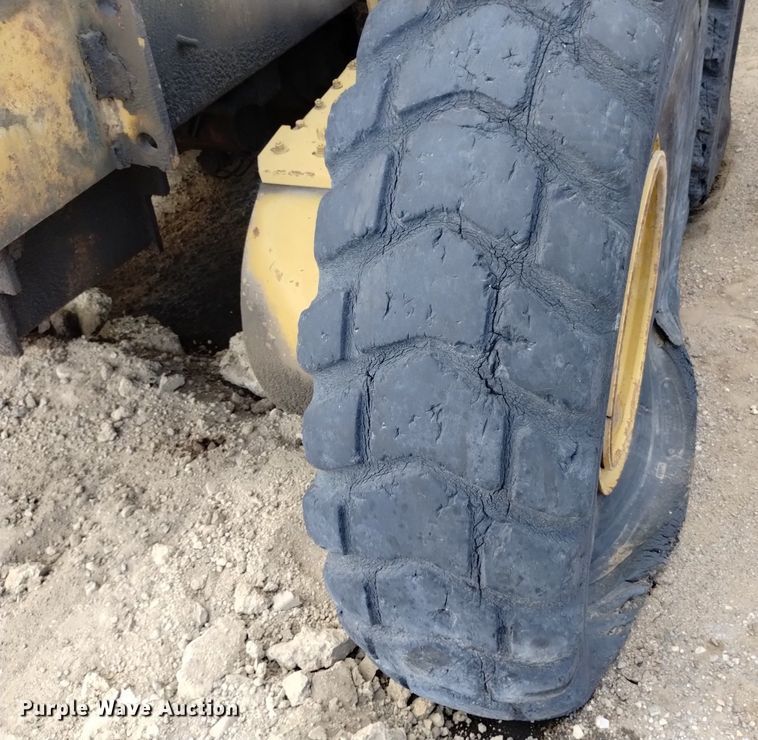 image for item DP3392 1990 Champion 780A Series III  motor grader