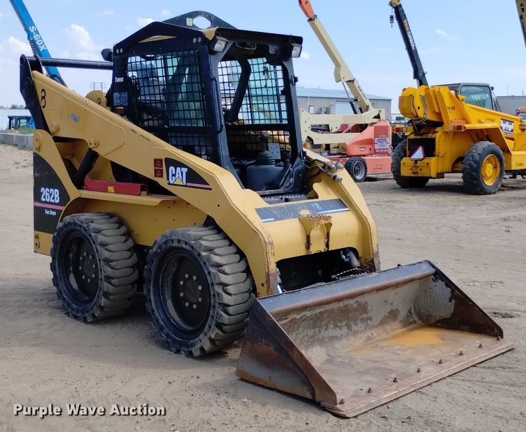 image for item DP3393 2007 Caterpillar 262B  skid steer loader